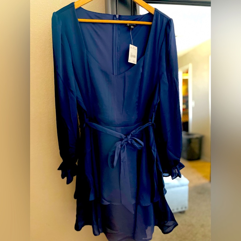 Versona Dress